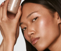 Highlight Milk 02 Pearly Champagne hero